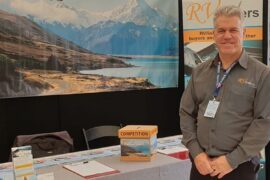 70379291_558127438061589_8903919529088778240_o