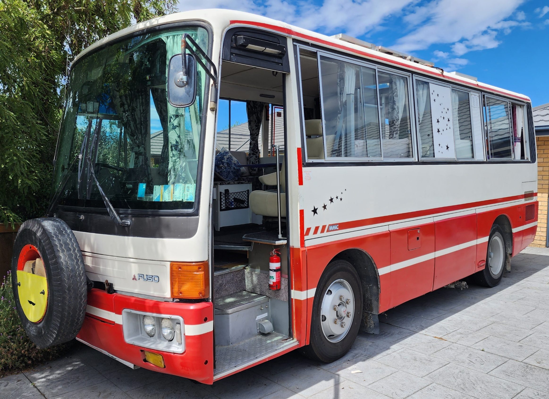 1988 Mitsubishi FUSO