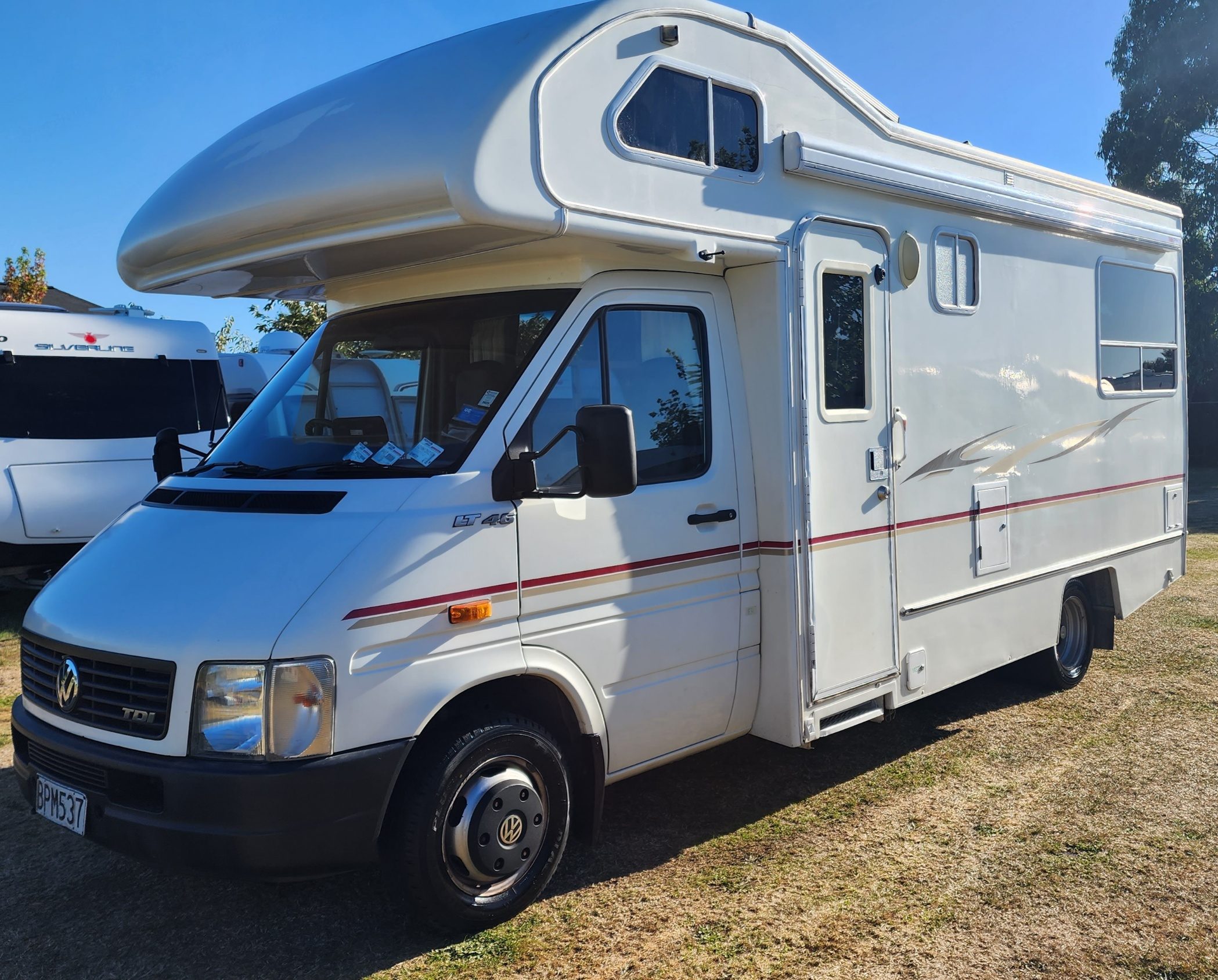 2004 Volkswagen LT46