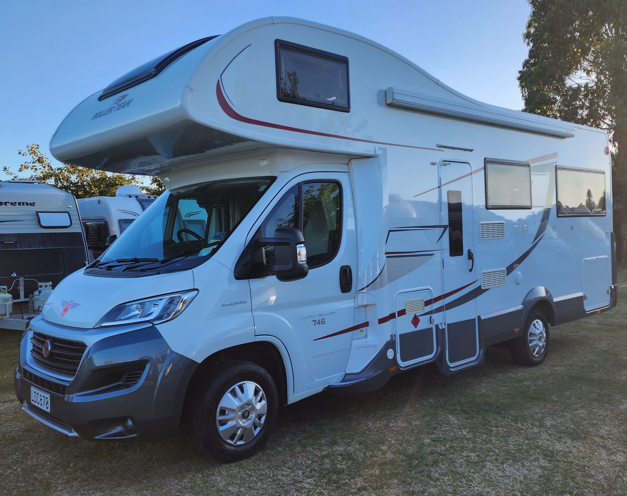 2016 Roller Team Auto-Roller 746