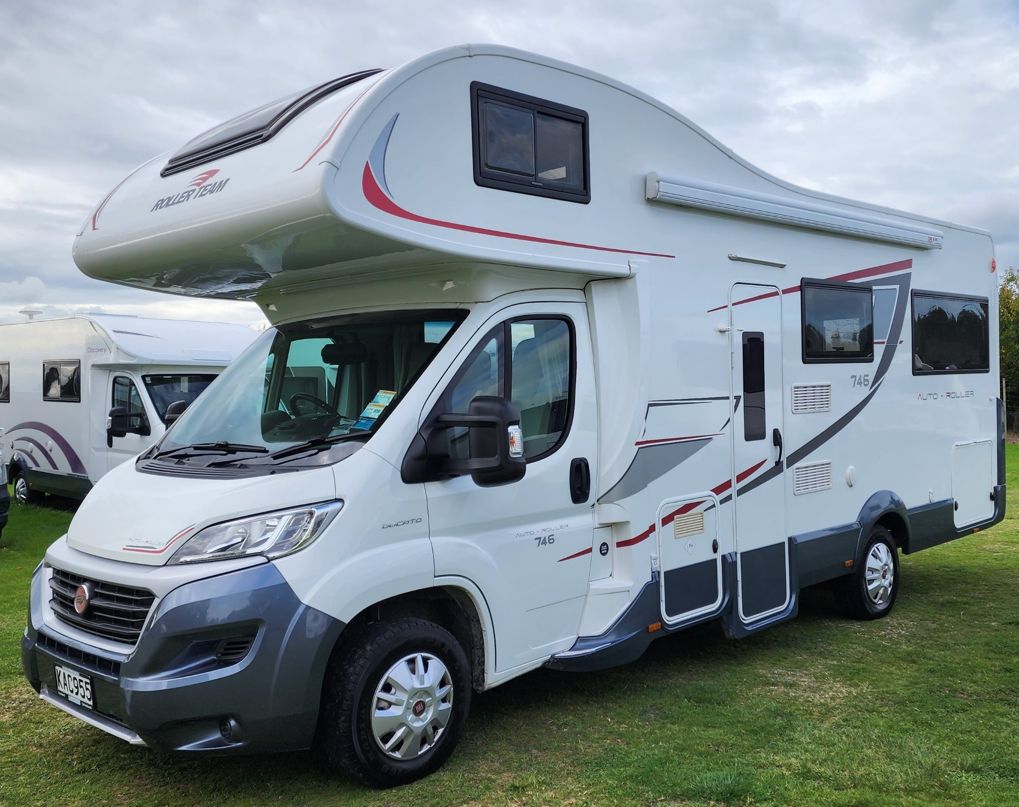 2016 Roller Team Auto-Roller 746