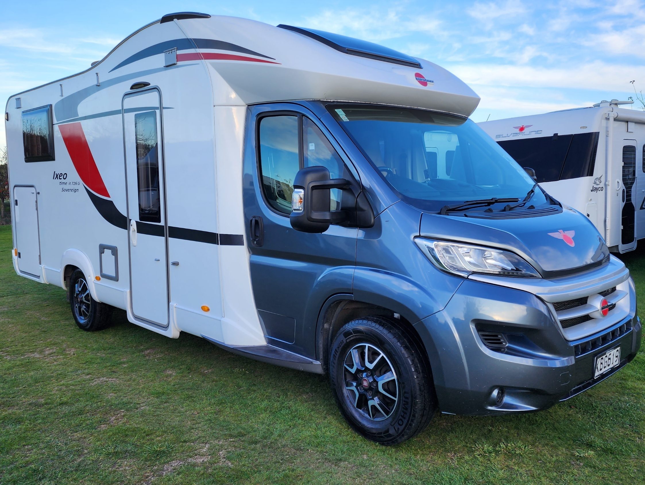 2016 Burstner Ixeo Time iT726G